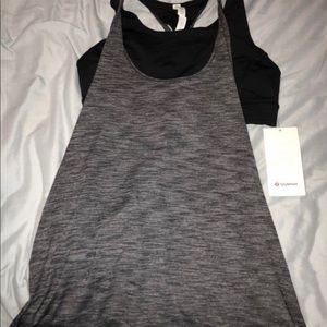 Lululemon never worn tank with attached sports bra